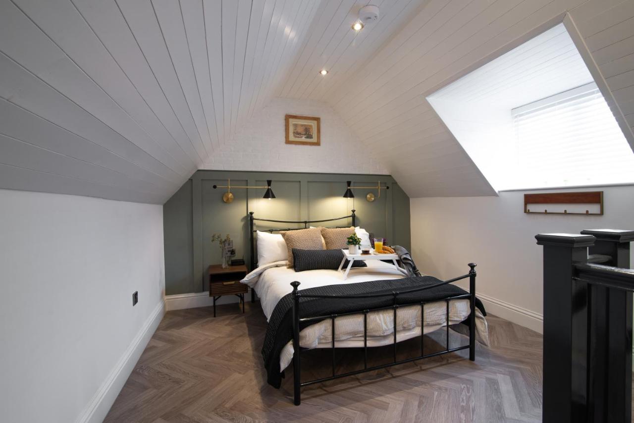Modern Finish To A Historic Brewers House, Derby Villa Dış mekan fotoğraf